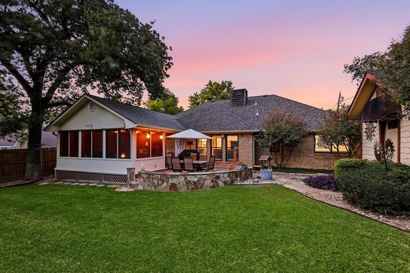 707 Glenn Drive, Euless TX 76039 - Photo 34