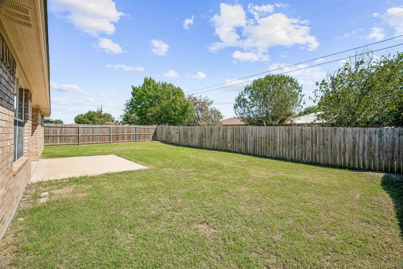 320 Midnight Shadow, Stephenville TX 76401 - Photo 16