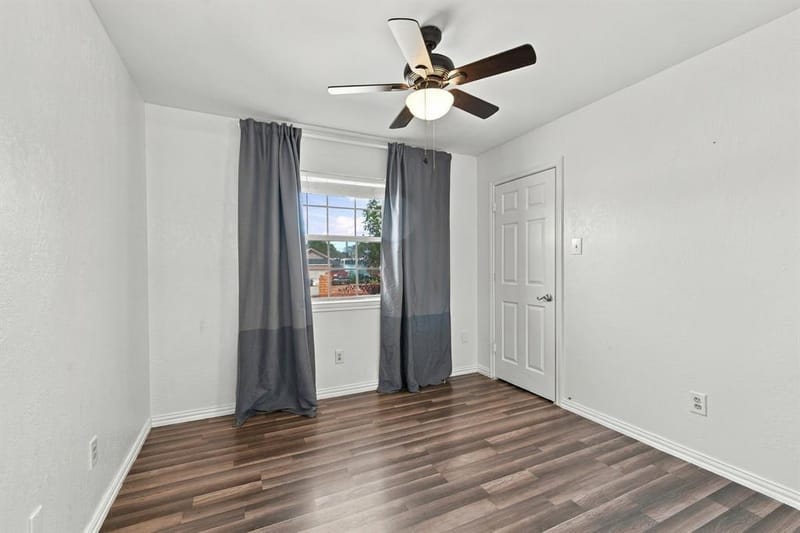 1015 Shelly Drive, Keene TX 76031 - Photo 20