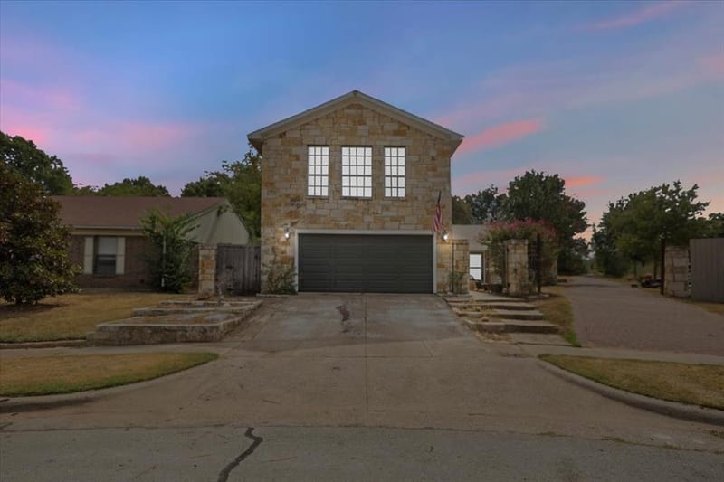 1911 Wisteria Court, Flower Mound TX 75028 - Photo 2