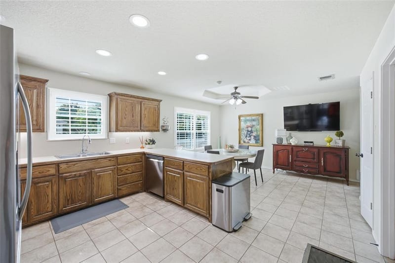 201 W Oak Street, Aledo TX 76008 - Photo 9