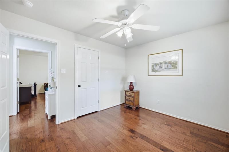 201 W Oak Street, Aledo TX 76008 - Photo 14