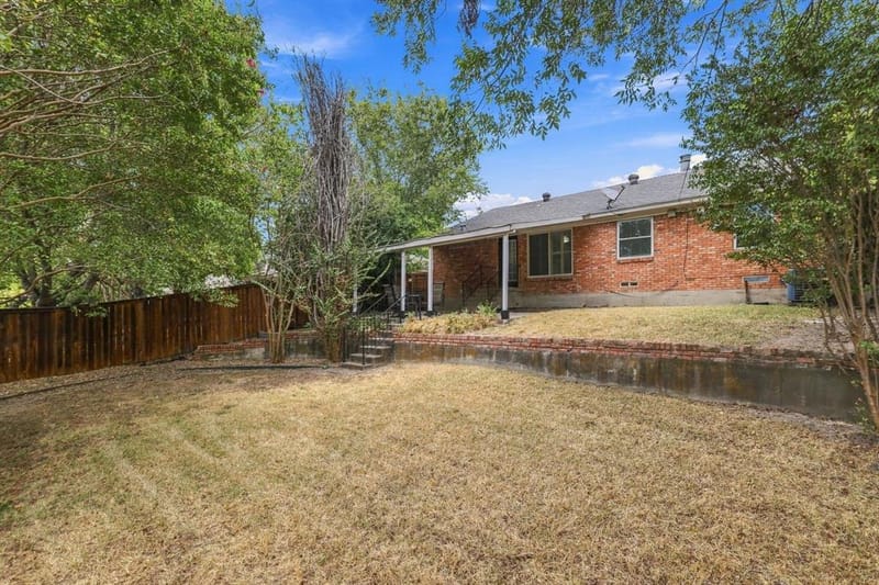 11715 Rogue Way, Dallas TX 75218 - Photo 24