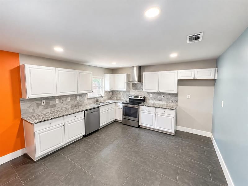 1904 Marvel Drive, Irving TX 75060 - Photo 5