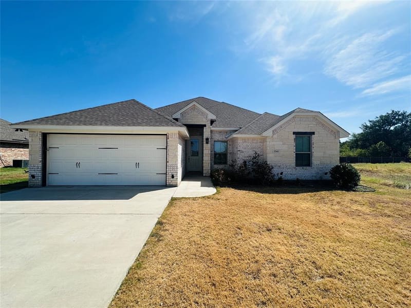 3341 White Horse Drive, Granbury TX 76049