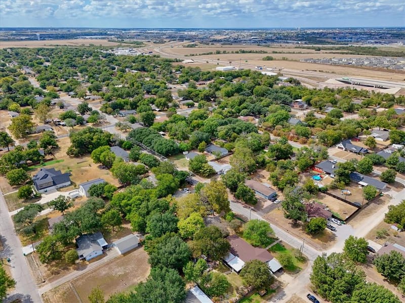 302 W Billington Drive, Robinson TX 76706 - Photo 29