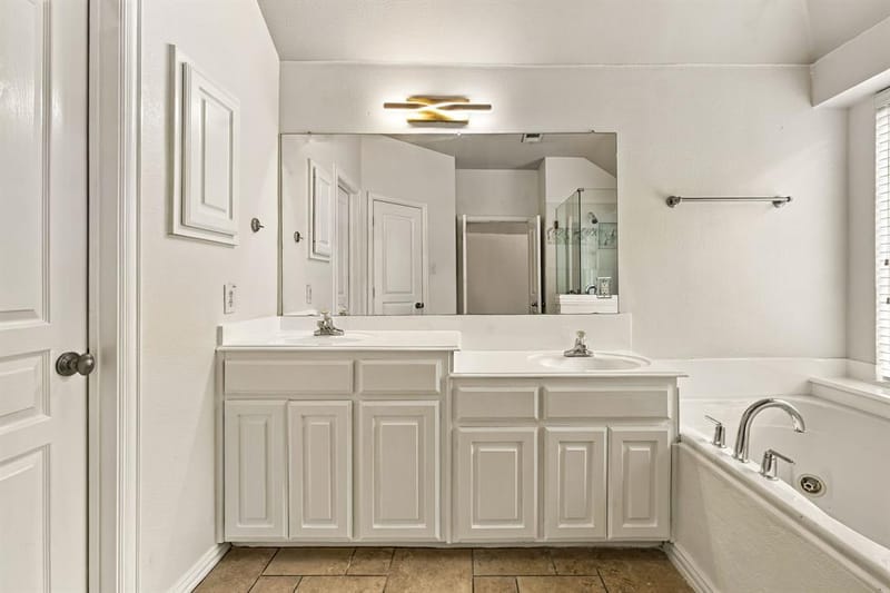 11124 Oliver Lane, Frisco TX 75035 - Photo 19