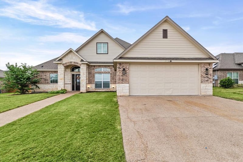 370 Frederick Drive, Robinson TX 76706 - Photo 3