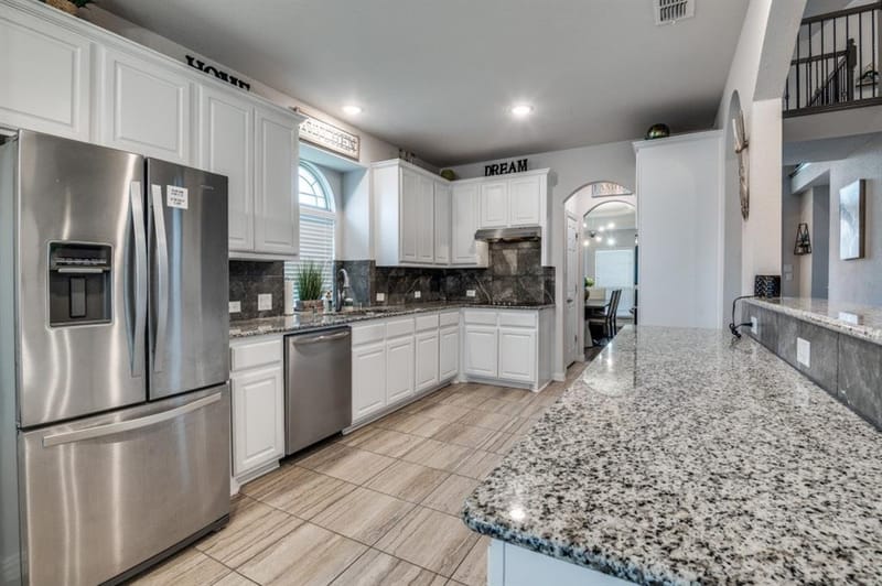 249 Noble Nest Drive, Midlothian TX 76065 - Photo 8
