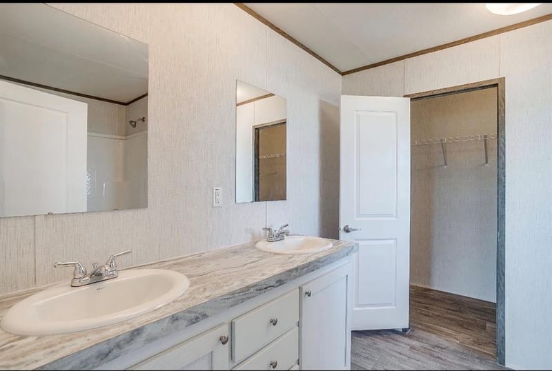 21 Kenzi Drive, Mineral Wells TX 76067 - Photo 9