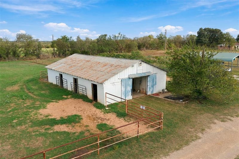 12201 Old China Spring Road, Waco TX 76708 - Photo 28