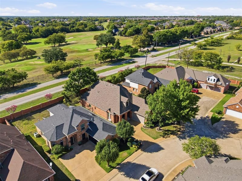 750 Village Green Drive, DeSoto TX 75115 - Photo 35