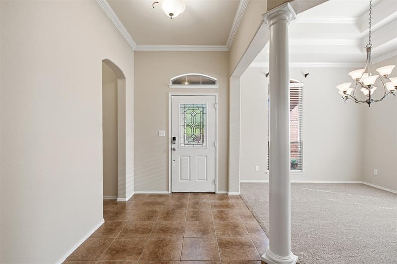750 Village Green Drive, DeSoto TX 75115 - Photo 8