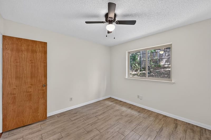 1600 Craighton Court, Arlington TX 76012 - Photo 29