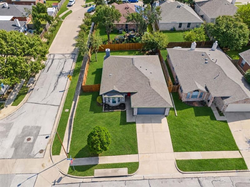 6001 Team Court, Arlington TX 76018 - Photo 2