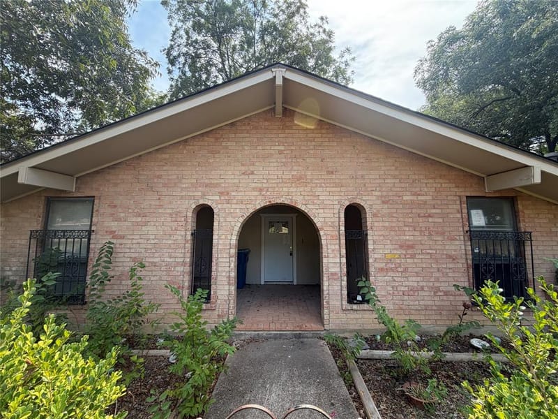 424 Lakewood Drive, DeSoto TX 75115 - Photo 6