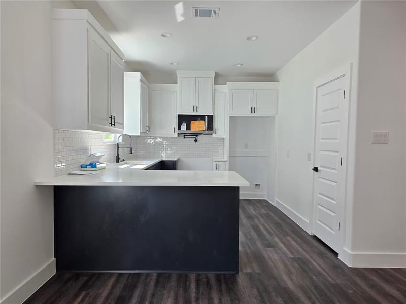 2638 Seevers Avenue, Dallas TX 75216 - Photo 6