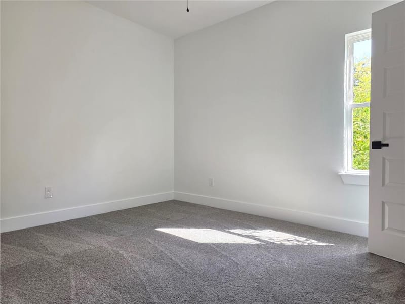2638 Seevers Avenue, Dallas TX 75216 - Photo 13