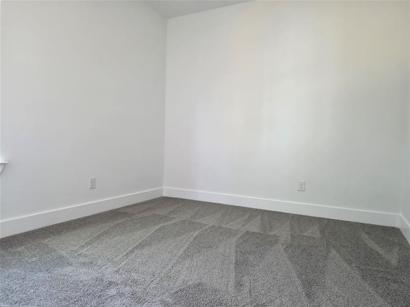 2638 Seevers Avenue, Dallas TX 75216 - Photo 12