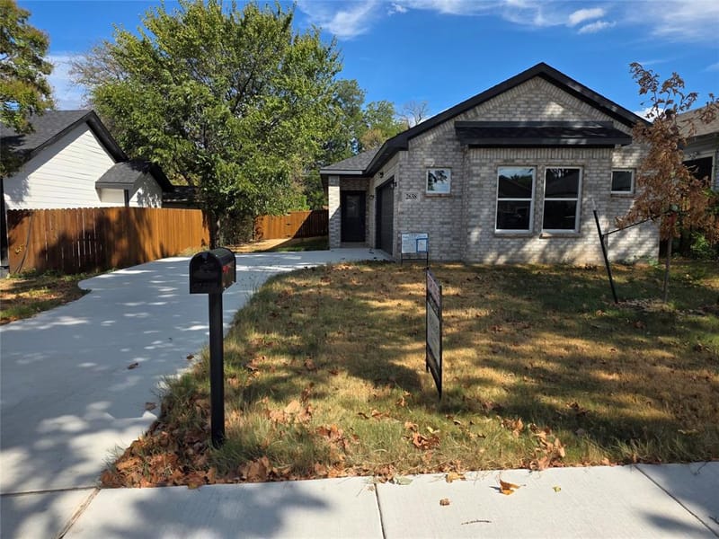 2638 Seevers Avenue, Dallas TX 75216