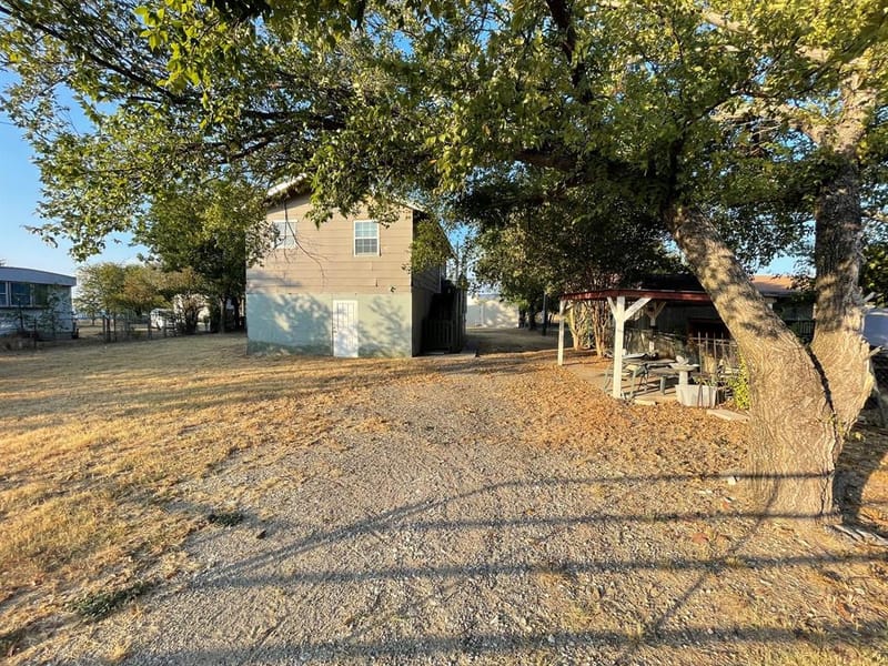 8947 Adams Circle, Cresson TX 76035