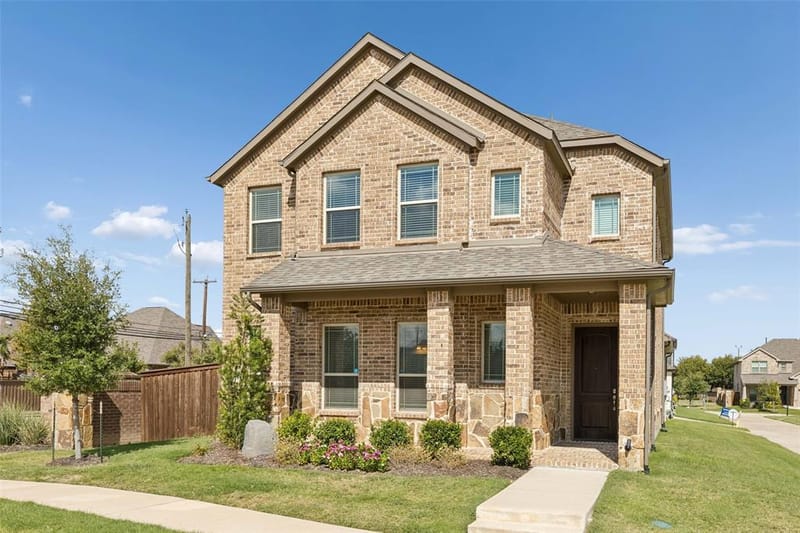 2703 Chambray Lane, Mansfield TX 76063 - Photo 2