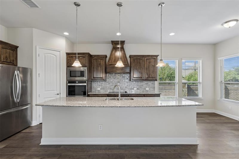 2703 Chambray Lane, Mansfield TX 76063 - Photo 6