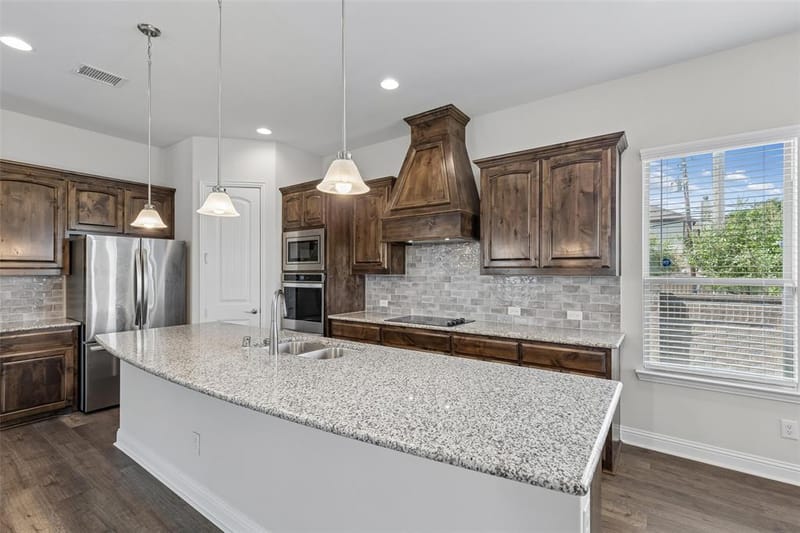 2703 Chambray Lane, Mansfield TX 76063 - Photo 7