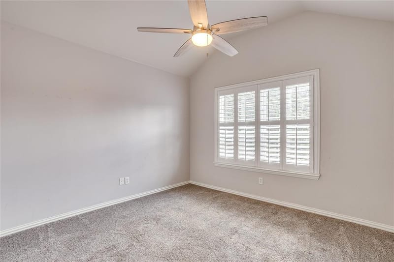 908 Bridle Path, Burleson TX 76028 - Photo 27