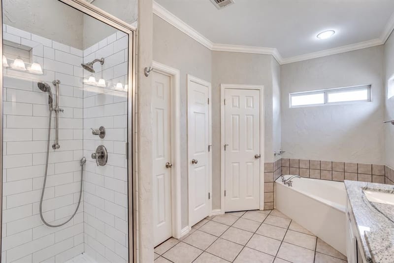 908 Bridle Path, Burleson TX 76028 - Photo 26