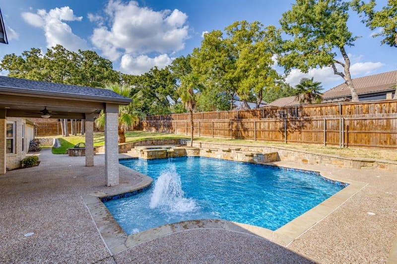 908 Bridle Path, Burleson TX 76028 - Photo 33
