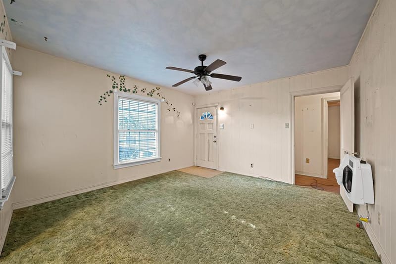 1228 W Gambrell Street, Fort Worth TX 76115 - Photo 23