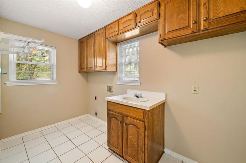 3804 Berkshire Court, Bedford TX 76021 - Photo 20