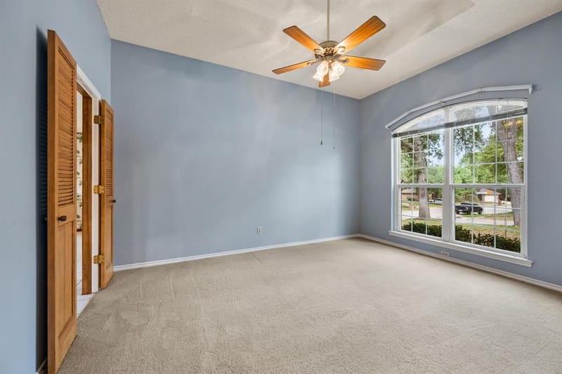 3804 Berkshire Court, Bedford TX 76021 - Photo 8