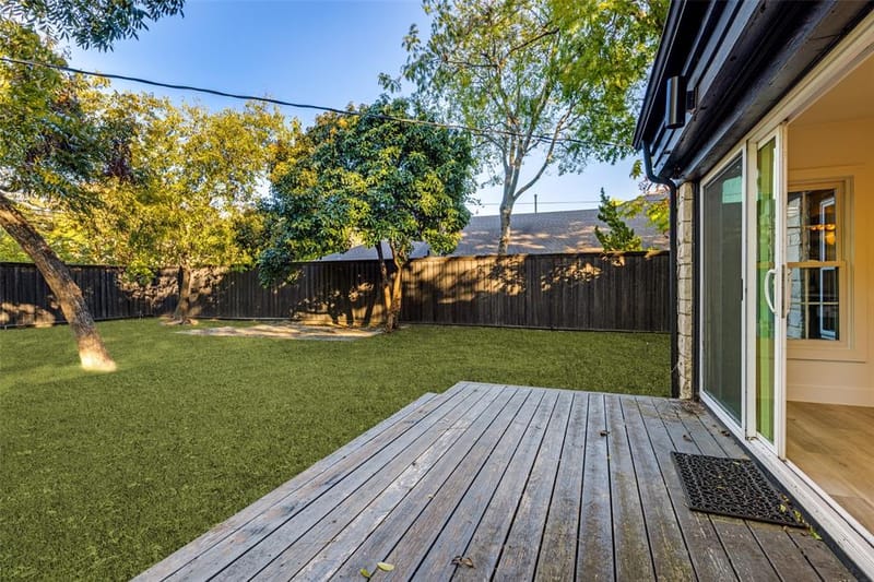 1434 Tranquilla Drive, Dallas TX 75218 - Photo 4