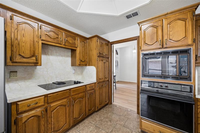 6656 Wickliff Trail, Plano TX 75023 - Photo 14
