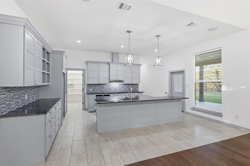 2541 Town View Drive, Cedar Hill TX 75104 - Photo 14