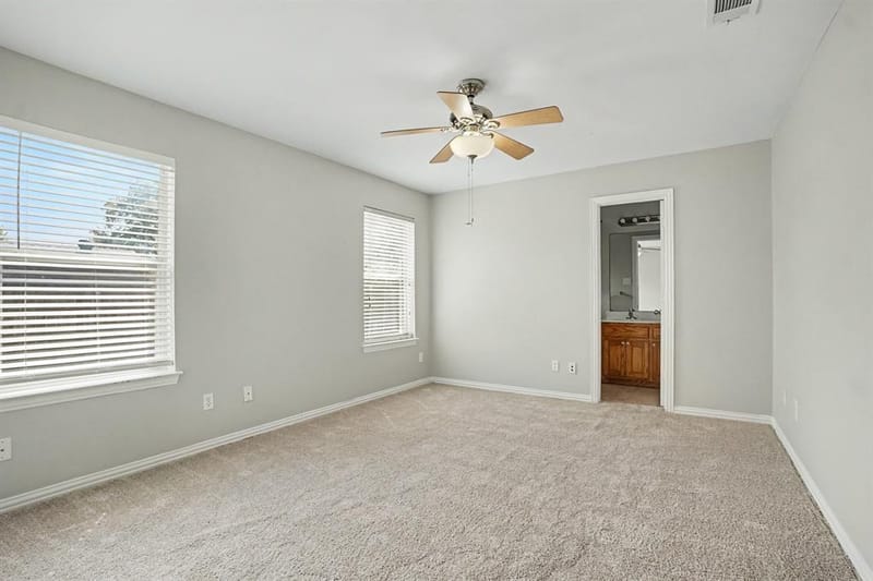 104 Camden Court, Irving TX 75061 - Photo 9
