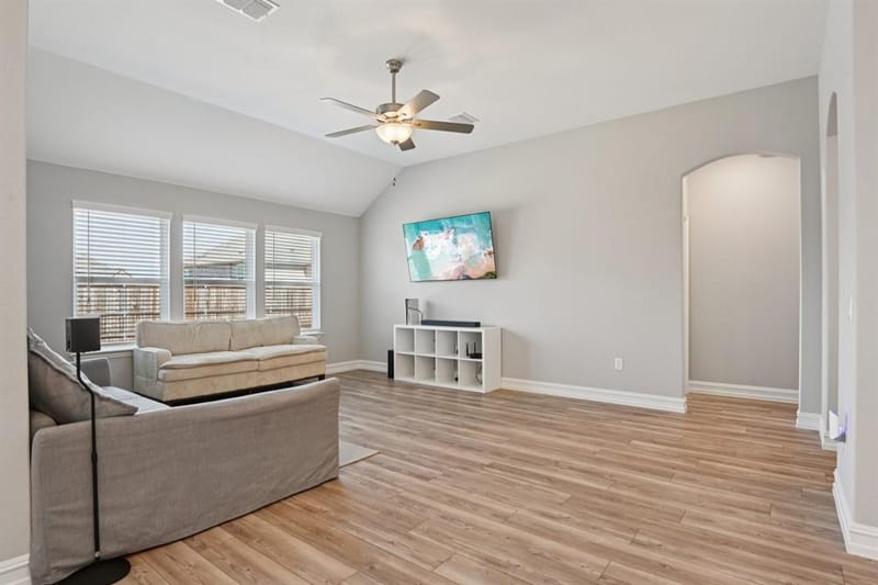 1521 Quentin Drive, Aubrey TX 76227 - Photo 8