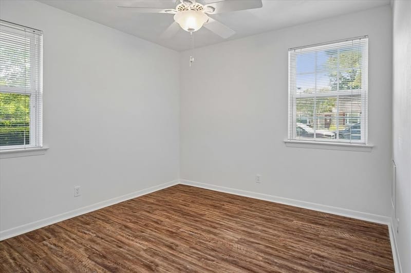 1228 Farnham Court E, Irving TX 75062 - Photo 30