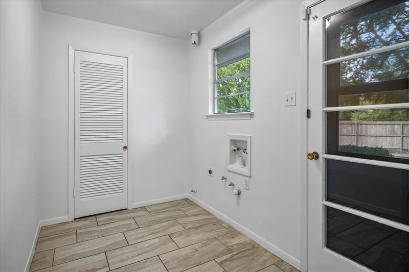 1228 Farnham Court E, Irving TX 75062 - Photo 33