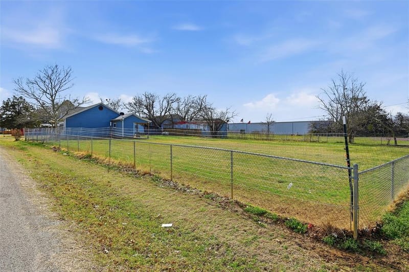812 Quail Creek Circle, Pottsboro TX 75076 - Photo 25