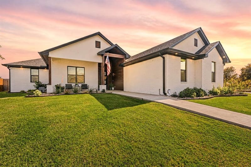 149 Water View Lane, Robinson TX 76706