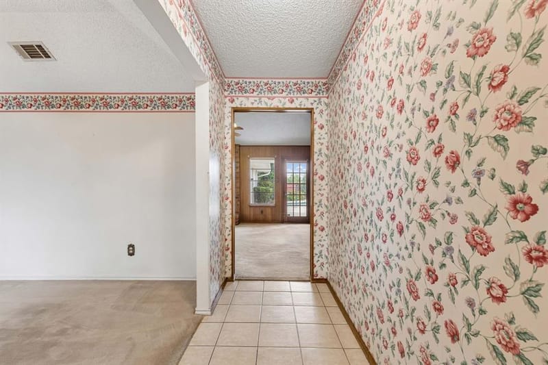 3815 Spring Hollow Drive, Carrollton TX 75007 - Photo 5