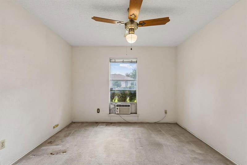 3815 Spring Hollow Drive, Carrollton TX 75007 - Photo 18