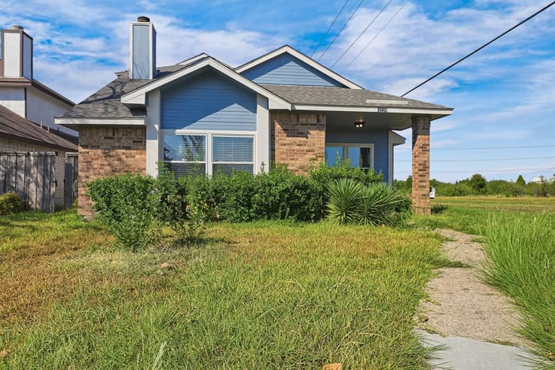 1229 Old Barn Lane, Mesquite TX 75149