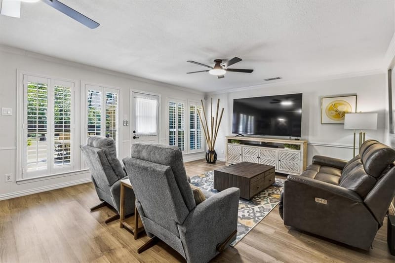 2904 Foxboro Drive, Richardson TX 75082 - Photo 6