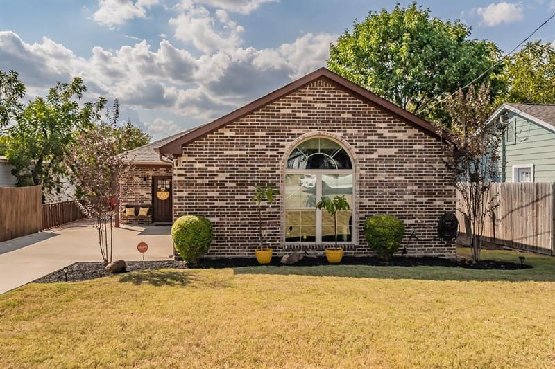 129 Morris Street, DeSoto TX 75115