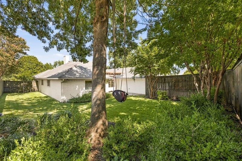 6438 Mccommas Boulevard, Dallas TX 75214 - Photo 36