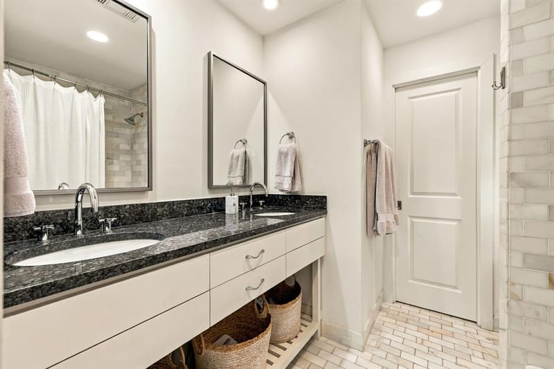 6438 Mccommas Boulevard, Dallas TX 75214 - Photo 28